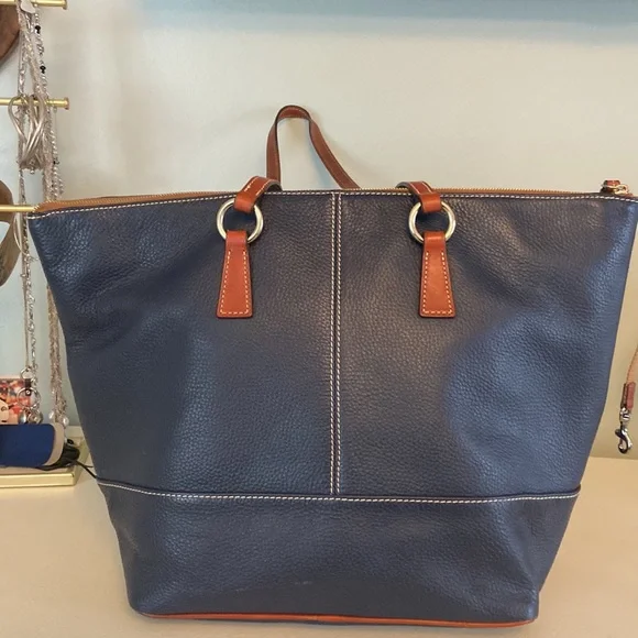 Dooney Burke pebble Leather Large Tote- Navy Blue